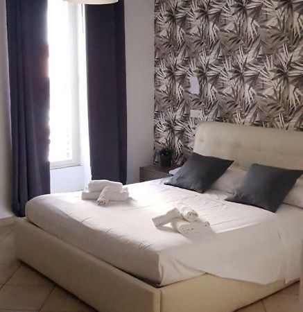Campo De Fiori House Apartment โรม ภายนอก รูปภาพ