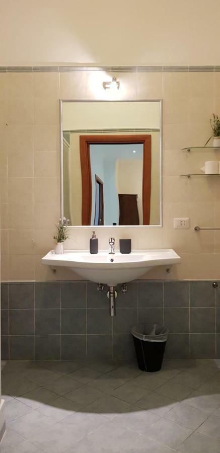 Campo De Fiori House Apartment โรม ภายนอก รูปภาพ