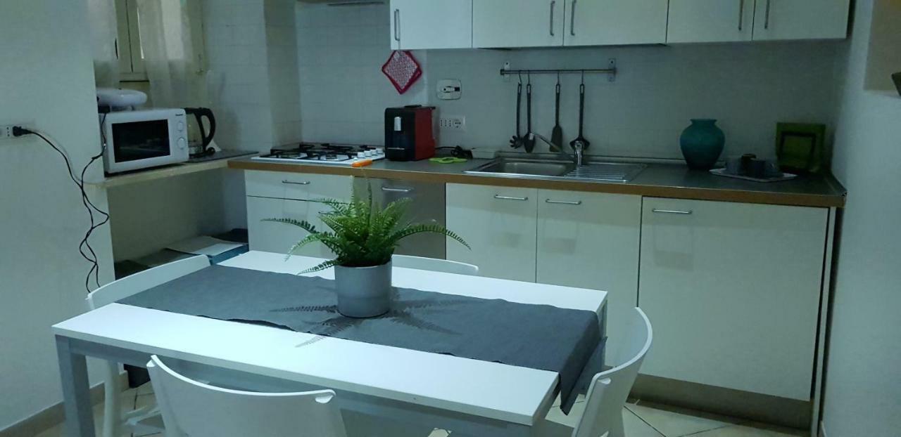 Campo De Fiori House Apartment โรม ภายนอก รูปภาพ