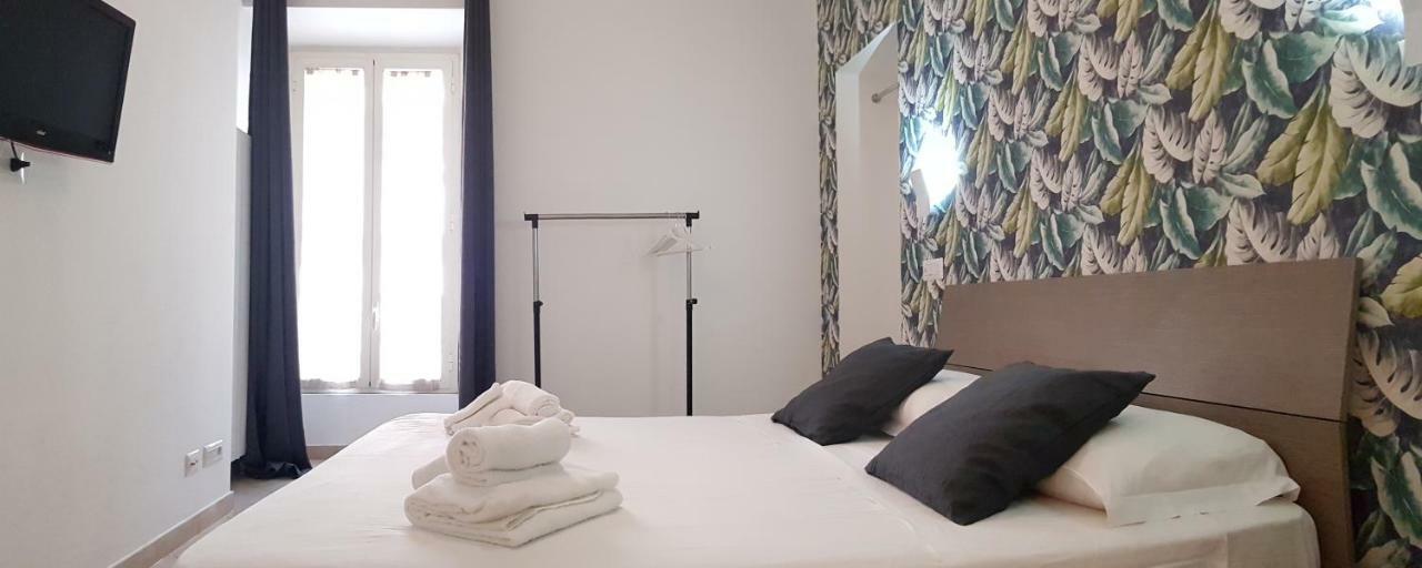 Campo De Fiori House Apartment โรม ภายนอก รูปภาพ