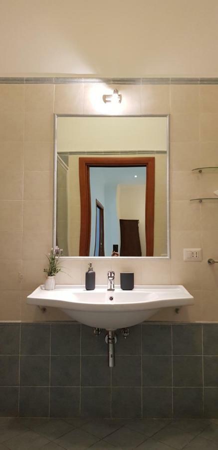 Campo De Fiori House Apartment โรม ภายนอก รูปภาพ